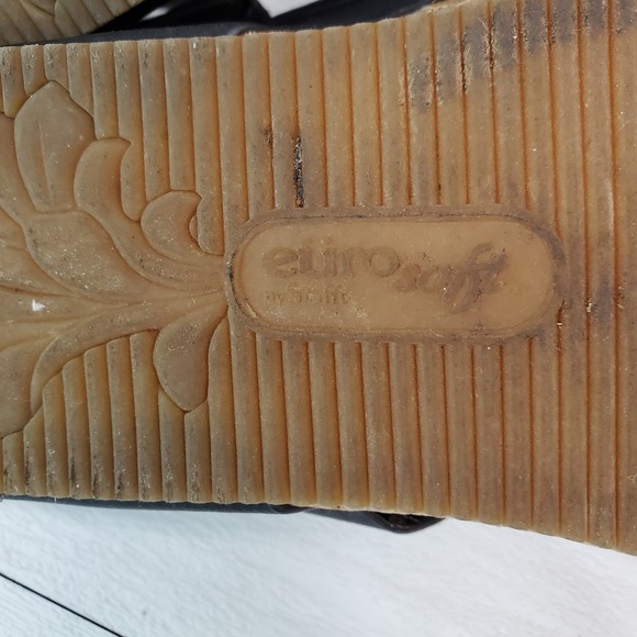 Eurosoft by Sofft Giannetta Black Crisscross Strappy Wedge Sandals Size 10M - Picture 13 of 16